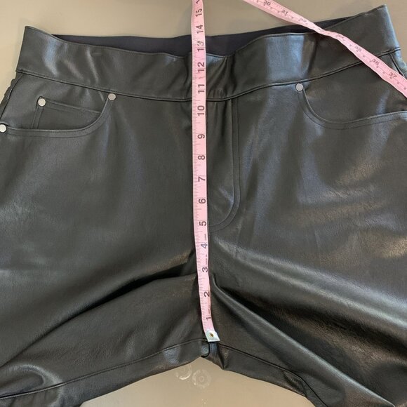 Spanx Womens 1X Petite Pants NEW Black Faux Leather Slim Straight Leg Stretch - Picture 15 of 16